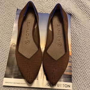 Rothy’s Brown Point Flat size 7